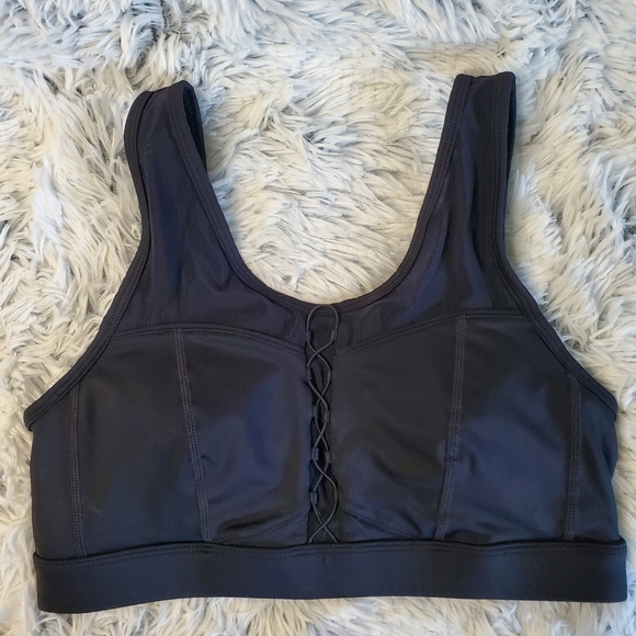 Fabletics Sports Bra Size Medium Black - Picture 1 of 6